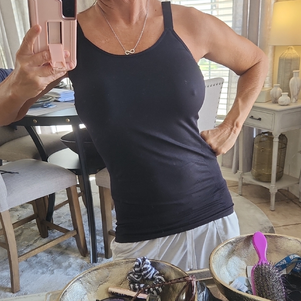 Feathers Maternity
